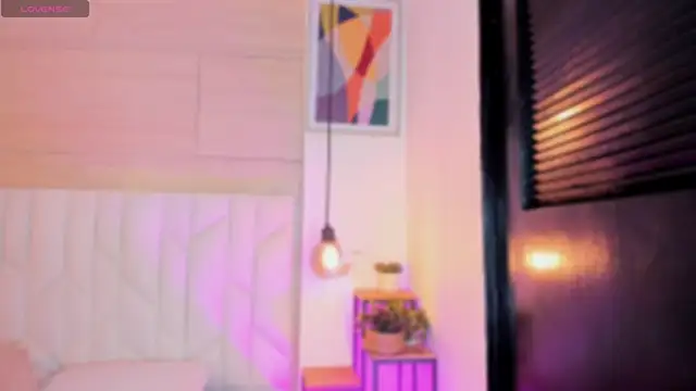 michele_jones webcam