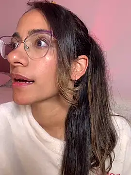 Webcam Model (elegant__rouse)  is live.Free join now!