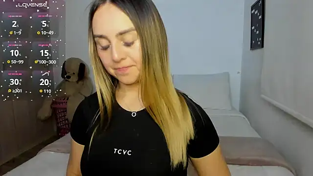 sophie_morenoo webcam