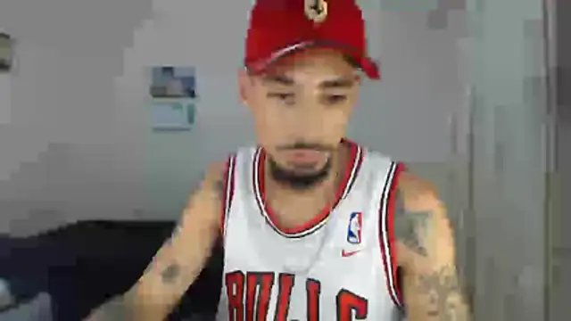 emiliano_hottt webcam