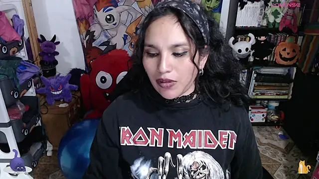 kureiji_hentaii webcam