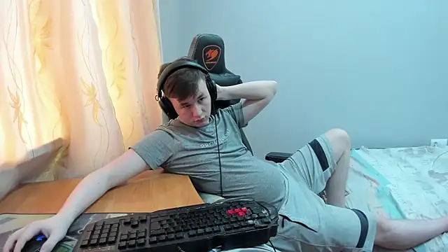 iliaskrislove live sex cam