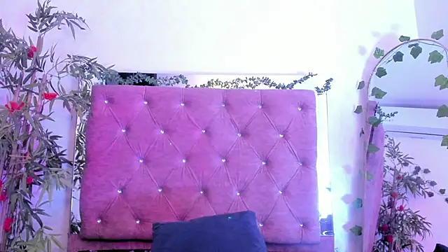 JulianaCarter webcam