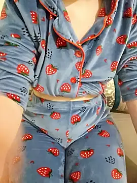 lamya-dalo3a (F young) - Possy🍒الكس