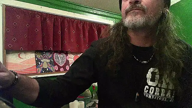 hippiedad333 (Ask my age) - Flash Something (last tip picks)