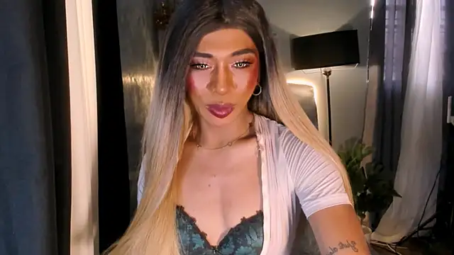 TsBlackHORSECOCKcalix webcam