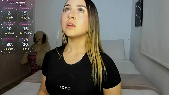 sophie_morenoo webcam