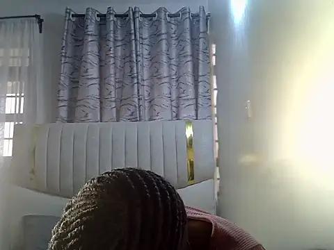 pretty_hearty webcam