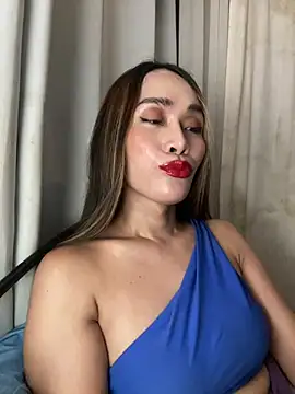 romanticpearlts - RomanticPearlTS's free webcam - UK Sex Cams