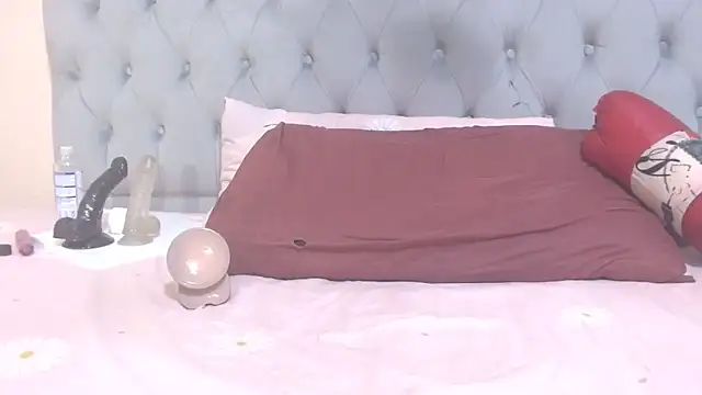 massive_booty25 webcam