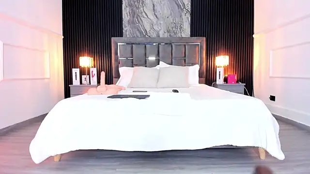 laureenwells - Laureenwells's free webcam - UK Sex Cams