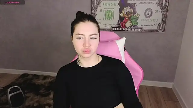 honey_cherrry webcam