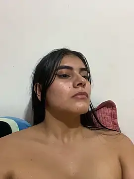Alara_Keyy webcam