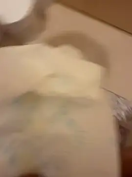 EhSOKYXZrU24451 webcam