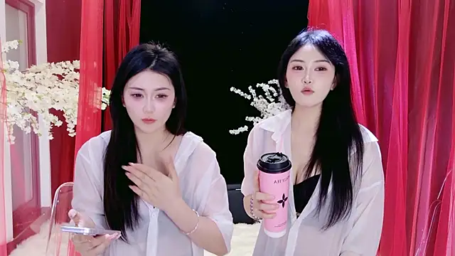 Banana-Milk69 webcam