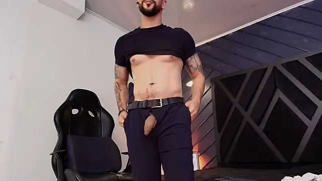 Petesevans live sex cam