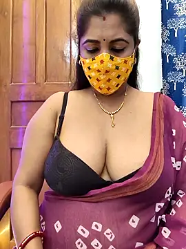 Webcam Model (Poly_bhabi)  is live.Free join now!