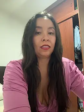 emely_sexx20 webcam