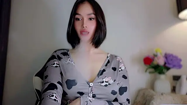 Anna_HollyDoll webcam