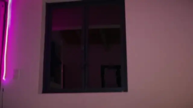 mcklister_kinky_feets webcam