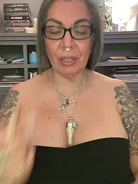 dieseldame1313 webcam