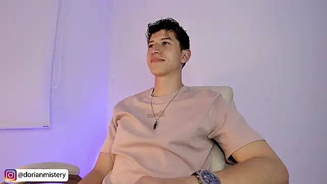 Dorianmistery2322_ webcam