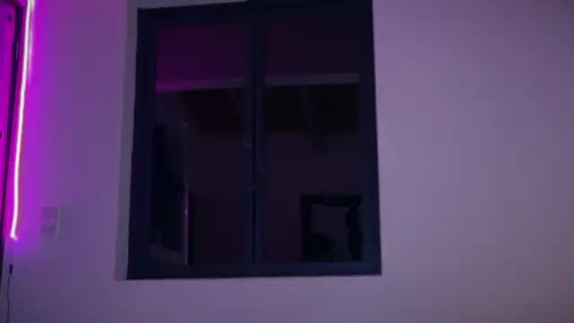 mcklister_kinky_feets webcam