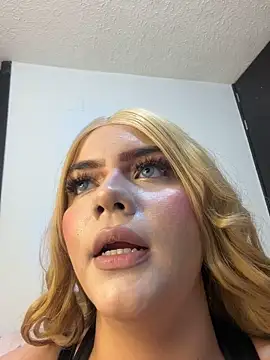 Webcam Model (sweet_dalila)  is live.Free join now!