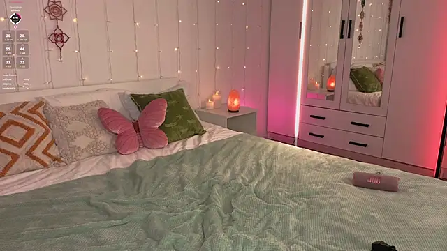 juliyaangel - JuliyaAngel's free webcam - UK Sex Cams