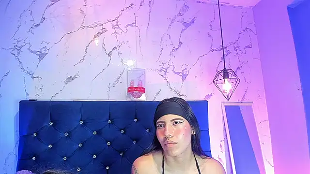 Preview of dakotaa_johnson