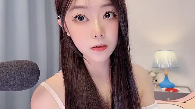 美女smalldaisy在线直播