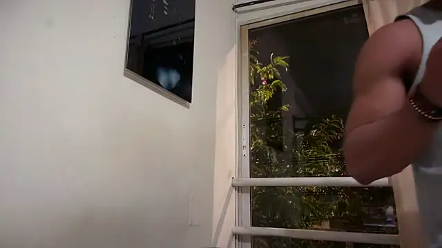 romeolovedark live sex cam