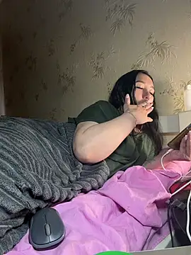 Naughtbaby_2025 webcam