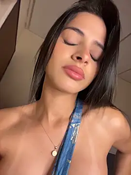 violetta-brown1 webcam