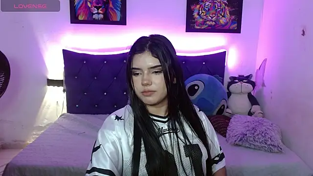 Emma_yui19 webcam