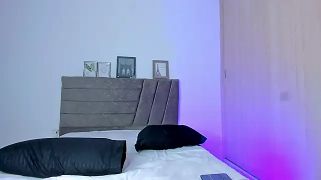 Soft_Temptationxx webcam