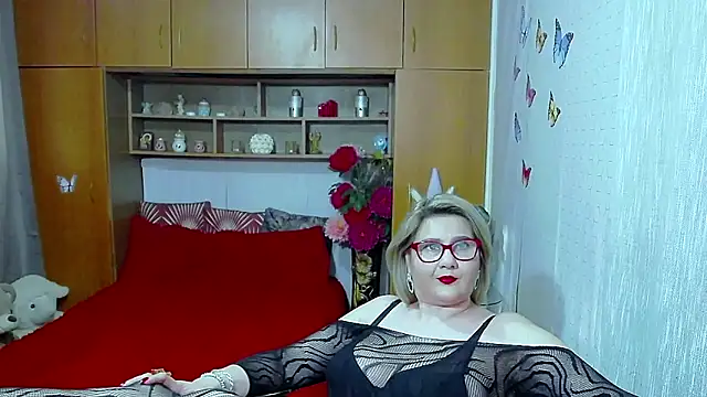 LucilleFenlys webcam