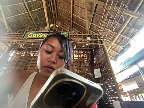 Juliet_official_pro webcam