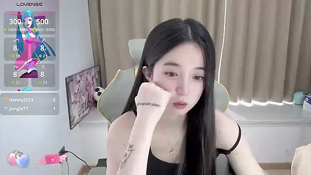 OiOi-666 live sex cam