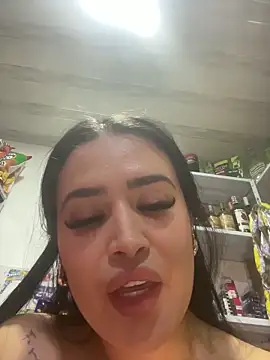 striptease live Sara Fun