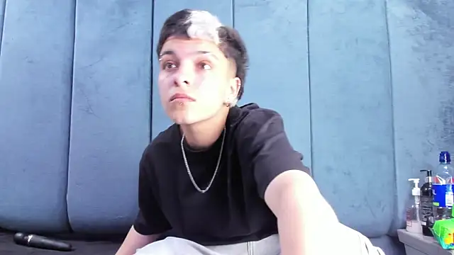 Megan_Thompson_ webcam