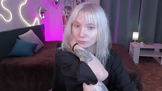 tattoo_art_baby webcam