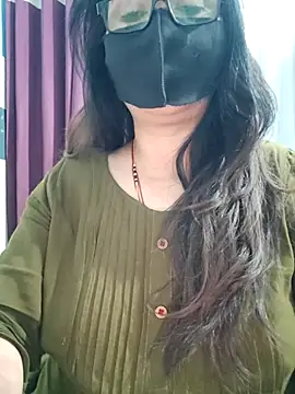 Aishwaryaa_69 webcam