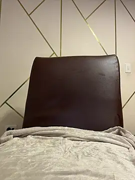 SQUIRTINGQUEEN11's live cam