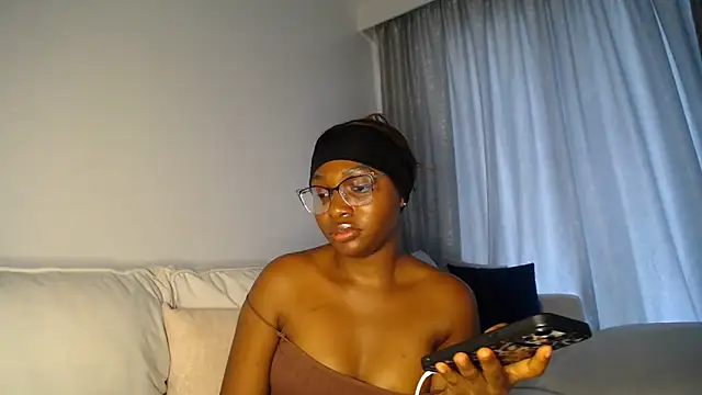 Pretty_Liya08 webcam