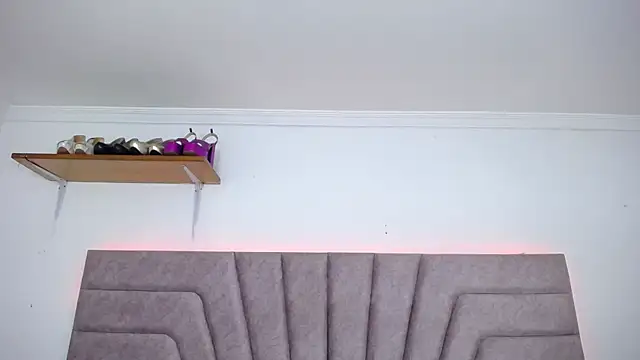 Jessica_Kraftt webcam