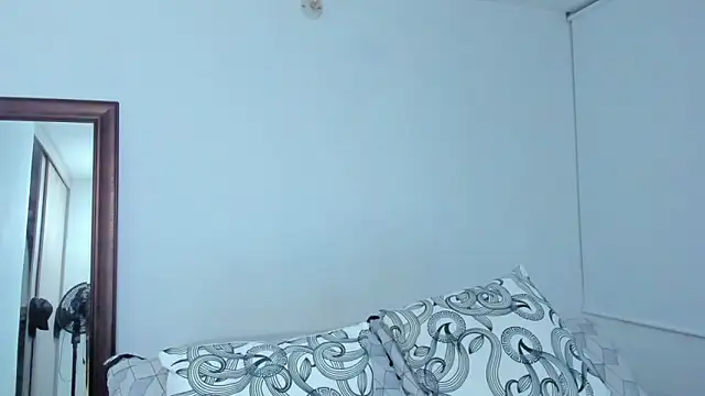 KingLevi01 live sex cam