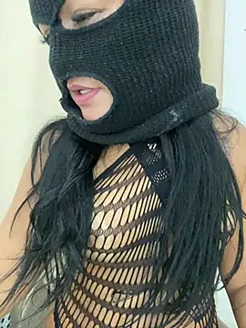 Kacaah Stripchat cam model