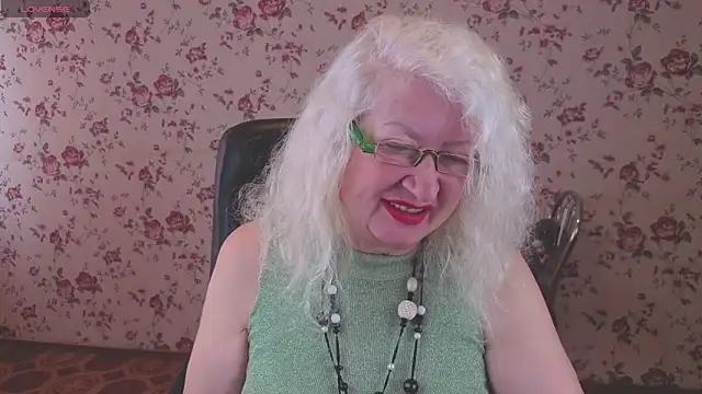 Maya_Mayflower webcam