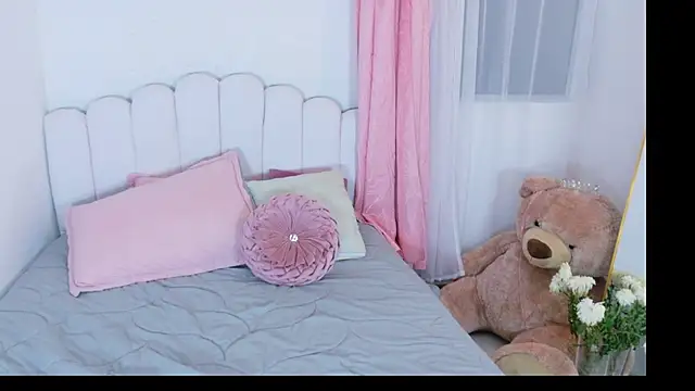 Sofia_Stanley webcam